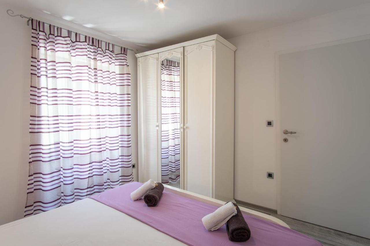 Private Holliday Apartment 파그 외부 사진